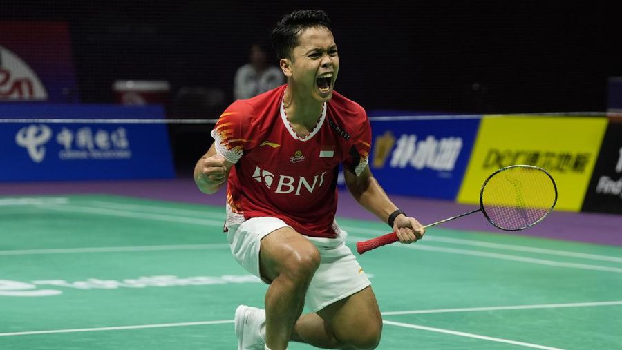 Pebulutangkis Tunggal Putra Indonesia Anthony Ginting saat berlaga di Thomas Cup. (AP/Ng Han Guan)