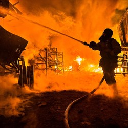 Putin Tak Terbendung, Ukraina Membara Bak Lautan Api