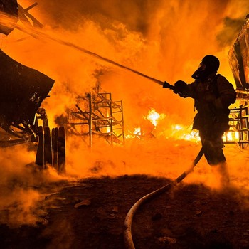 Putin Tak Terbendung, Ukraina Membara Bak Lautan Api