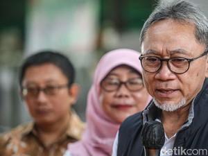 Zulhas Buka Crisis Center Masalah Pupuk dan Gabah, Petani Bisa Lapor!