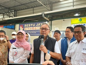 Zulhas Beri Angin Segar ke Pengusaha soal Utang Minyak Goreng Rp 474 M