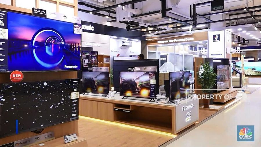 Produk yang digeber diskon saat Transmart Full Day Sale diantaranya TV LED. Ada dua jenis TV LED yang didiskon gede-gedean di Transmart Full Day Sale.