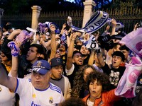 Real Madrid Kunci Gelar Juara La Liga, Fans Berpesta-Turun ke Jalan