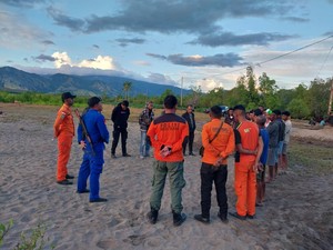 Warga Ende Diterkam Buaya Saat Memancing di Muara Sungai Bele