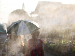 Dear Traveler, Gelombang Panas Thailand Tewaskan 61 Orang