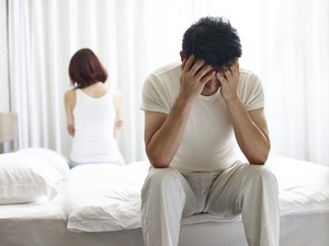 Wanita Ini Minta Bayaran Jika Suaminya Ingin Hubungan Seks
