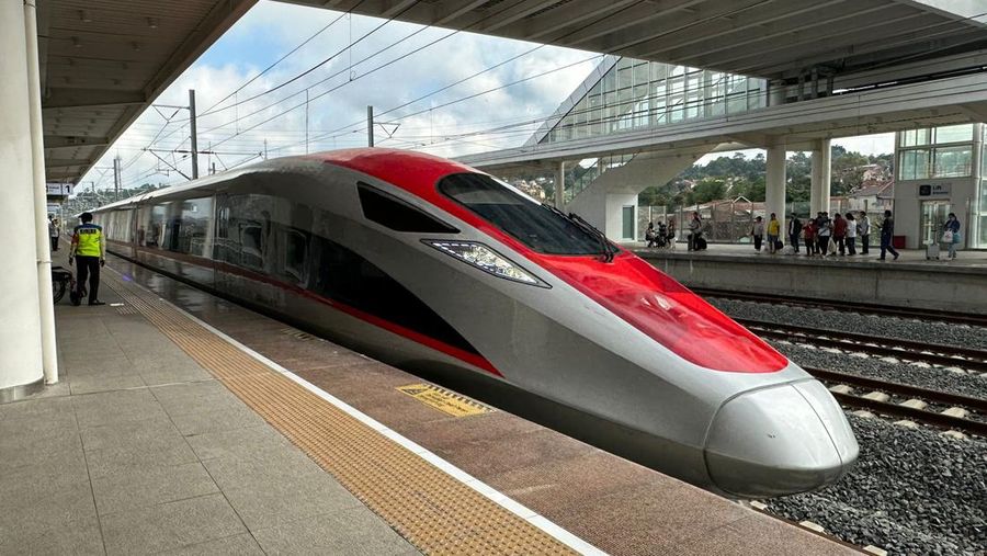 Kereta Cepat Whoosh Jakarta-Bandung. (Dok: KCIC)