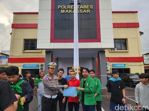 Polrestabes Makassar Berangkatkan Mahasiswa IPMIL Jadi Relawan Banjir di Luwu