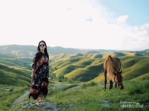 Bukit Wairinding, Pemandangannya Menakjubkan dan Bikin Merinding