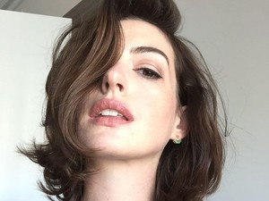 Anne Hathaway Bangkit Berkat Kepercayaan Christopher Nolan