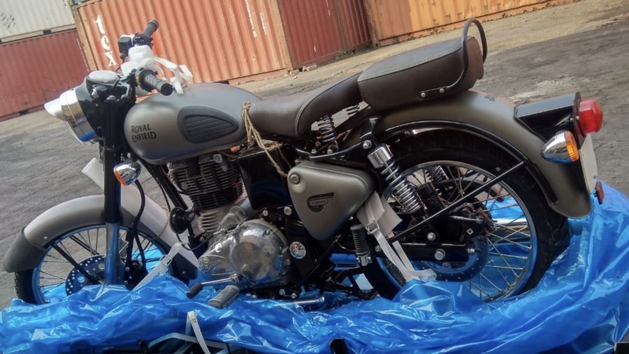 Direktorat Jendral Kekayaan Negara (DJKN) melakukan lelang Motor Royal Enfield. (Dok. lelang.go.id)