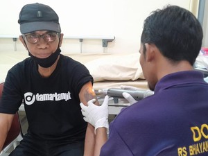 Bulatnya Tekad Kakek Willy Hapus Tato Kisah Asmara Semasa Muda demi Cucu