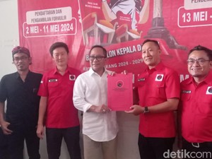 Siap Maju Pilkada, Sekda Kota Semarang Ambil Formulir di DPC PDIP