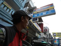 Ada Larangan Jual Rokok Zonasi 200 Meter, Pengusaha Toko Ritel Was-Was