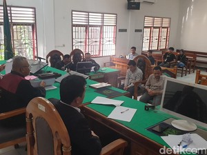 Anggota Bawaslu Medan yang Di-OTT Polda Sumut Dituntut 2 Tahun Penjara