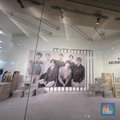 Daftar Harga, Promo, dan Hadiah Gratis di BTS POP-UP: MONOCHROME