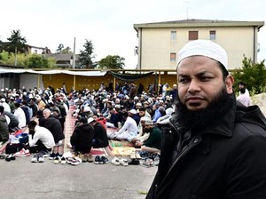 Muslim di Italia Ini Dilarang Salat Pemdanya sejak 2023, Ada Apa?