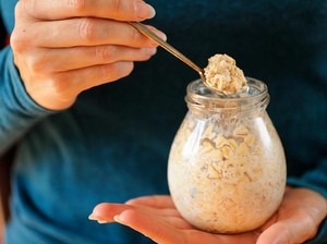 Overnight Oats Cocok Buat Menu Diet? Ini Kata Ahli