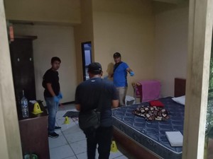 Detik-detik Sopir Rental Dibacok Emak-emak dalam Kamar Hotel di Bojonegoro