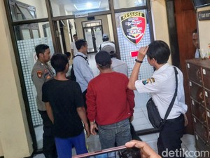 Pemuda Situbondo Nyaris Dimassa Usai Pamer Kelamin di Depan Pelajar SMP