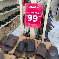Pabrik Sepatu Bata Ditutup, Toko Ini Pastikan Stok Belum Habis