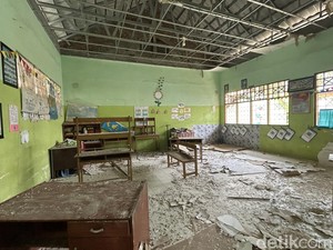 Kondisi Memprihatinkan Gedung SDN 58 Parepare: Atap Bocor-Plafon Ambruk