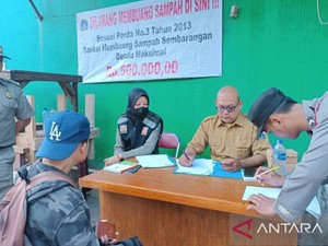 Catat! Buang Sampah Depan Lokbin Pasar Minggu Didenda Rp 500 Ribu