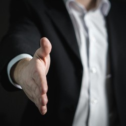 Mengenal Skema Ponzi dan Piramida, Ini Bahayanya