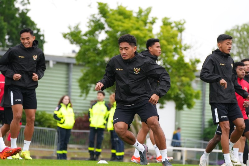 Latihan Timnas Indonesia U-23 di Prancis jelang lawan Timnas Guinea U-23 di playoff Olimpiade 2024. (Dok.PSSI) Latihan Timnas Indonesia U-23 di Prancis jelang lawan Timnas Guinea U-23 di playoff Olimpiade 2024. (Dok.PSSI)