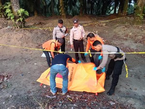 Mayat Nenek Tanpa Busana Ditemukan di Pinggir Jalan di Sergai