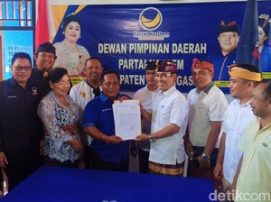 Niat Maju Pilbup Karangasem, Nengah Sumardi Daftar ke NasDem
