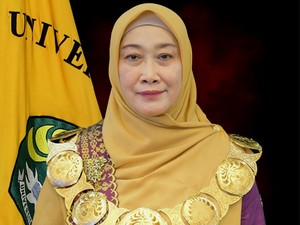 Rektor Unri Buka Suara Usai Laporkan Mahasiswa ke Polisi