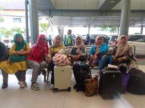 Kompaknya Majelis Taklim Jaksel Liburan Bareng ke Surabaya saat Long Weekend