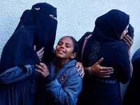 Deretan Kebrutalan Israel: 1 dari 63 Warga Palestina di Gaza Tewas