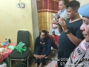 Bayi Perempuan Usia 3 Bulan Dibuang di Depan Rumah Warga Asem Jajar Surabaya