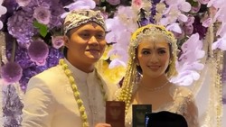 Menyoal Buku Nikah Mahalini dan Rizky Febian yang Jadi Sorotan