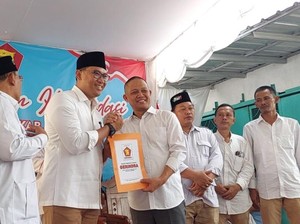 Bupati Petahana Kebumen Kembali Maju Pilbup Lewat Partai Gerindra
