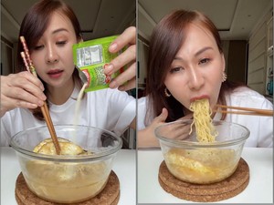 Nyeleneh! Food Influencer Ini Makan Indomie Pakai Serbuk Minuman Jeruk