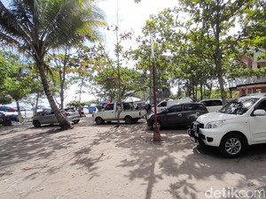 Kata Dishub soal Pengelolaan Parkir di Pangandaran Disorot Wisatawan