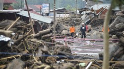 Update Banjir Bandang di Sumbar: Korban Meninggal 44 Jiwa