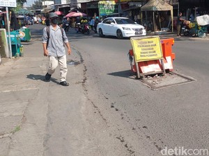 Lubang di Pasar Kordon Bandung yang Bikin Khawatir