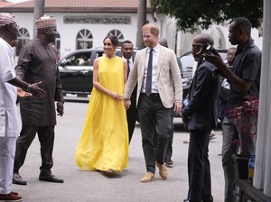 Ini Tradisi Keluarga Kerajaan Inggris yang Tak Pernah Diikuti Meghan Markle