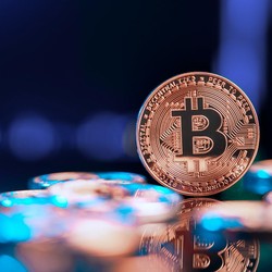 Bitcoin Jadi Aset Revolusi Finansial atau Hanya Bubble?