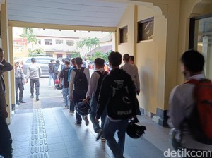 Soal Sajam dalam Ricuh Pelajar Jogja, Polisi: Ditemukan di Jalan