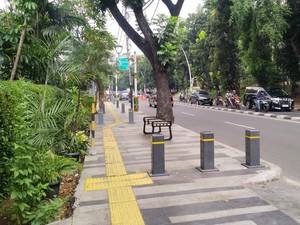 Nyamannya Pejalan Kaki Usai Trotoar Jl Wijaya Jaksel Direvitalisasi