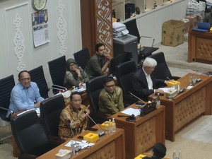 Baleg DPR Mulai Bahas RUU Kementerian Negara