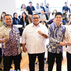 Menkominfo Apresiasi Peran Ajaib Dalam Dunia Keuangan RI