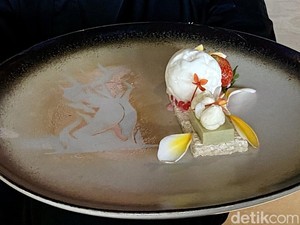Incip Lezatnya Es Teler Unik Edisi Spesial HUT ke-731 Kota Surabaya