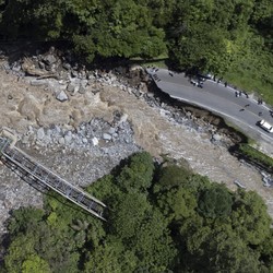 Gunung Padang Viral di Medsos, Ini Alasan Netizen RI Malah Ngamuk