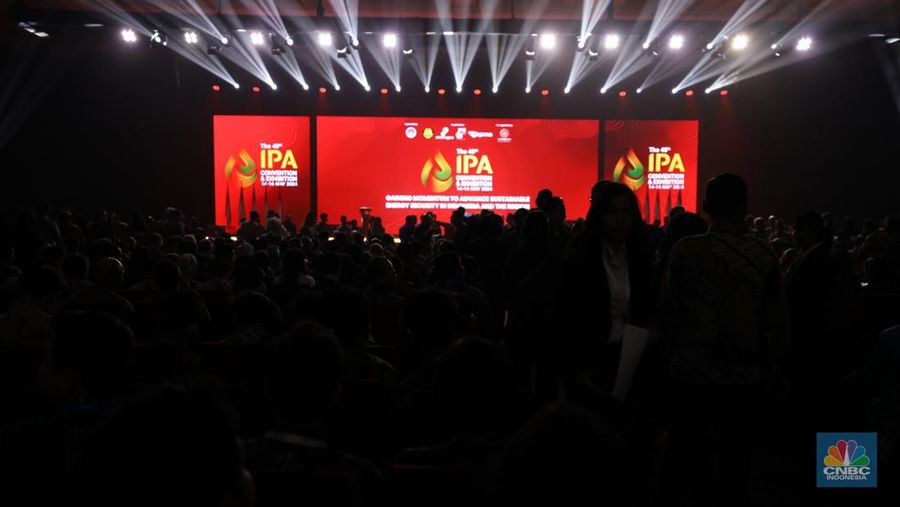 Indonesian Petroleum Association (IPA) menggelar konvensi dan pameran IPA Convex Ke-48 di ICE BSD City, Tangerang, Banten, Selasa (14/5/2024) hingga Jumat (16/5/2024). (CNBC Indonesia/Tri Susilo)